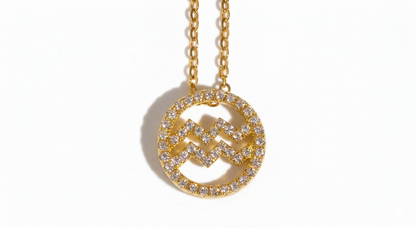 Aquarius zodiac pendant in 18k gold vermeil with lab-grown moissanite center stone - Arvea Jewelry